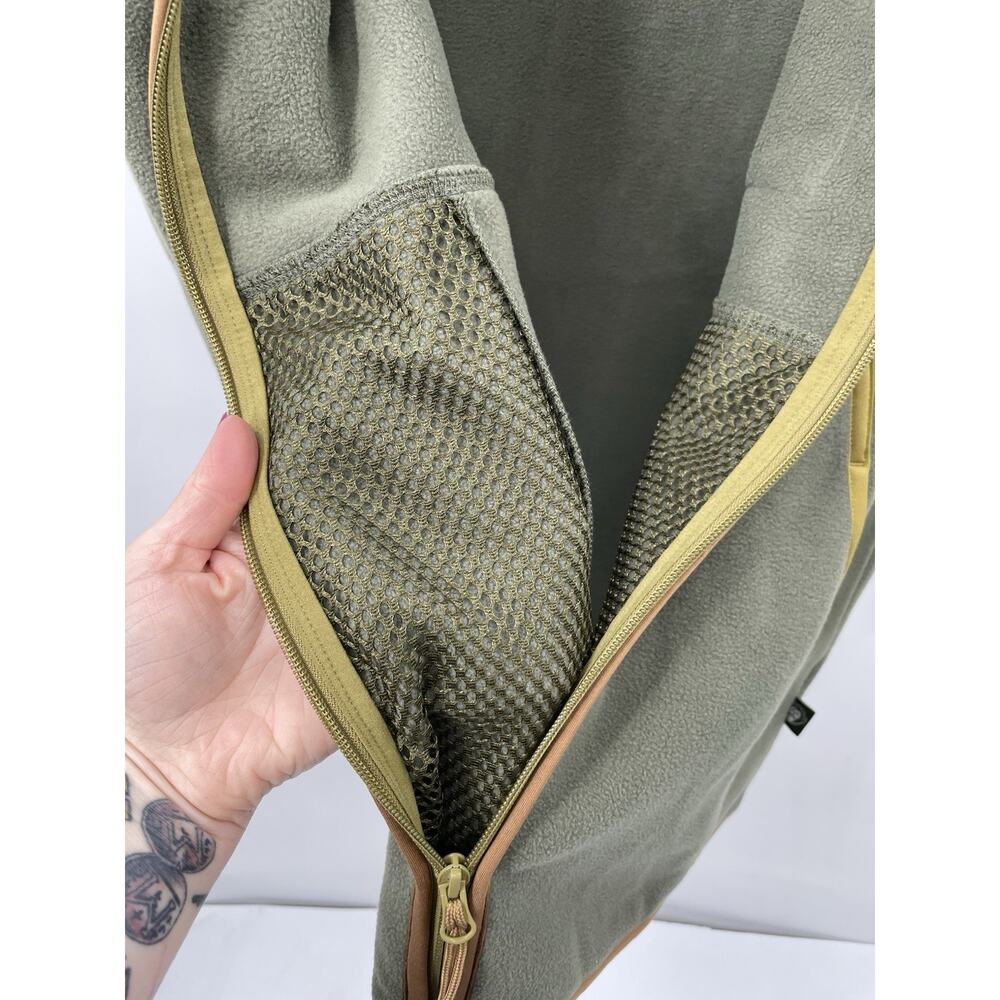 Howler Brothers Mens Free Range Fleece Vest Oregano Green Size Large MSRP $79 - Picture 4 of 6
